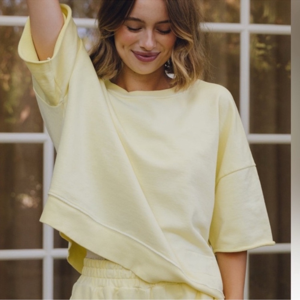 DD Lemonade Cropped Sleeve Crew